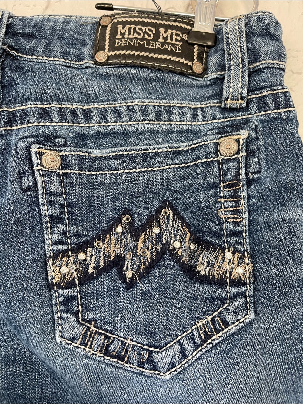 Miss Me Boyfriend Denim Shorts Size 28